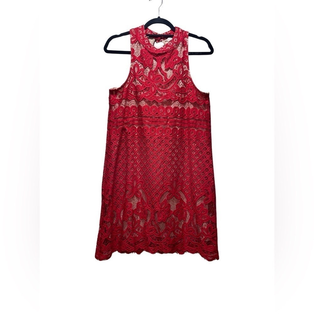 Francesca’s L dress never worn.. great shape! Red/light brown unique pattern - Picture 1 of 7